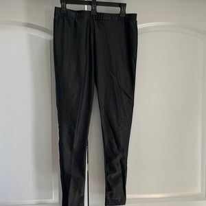 Ladies Kardashian Kollection L Faux Black Leggings